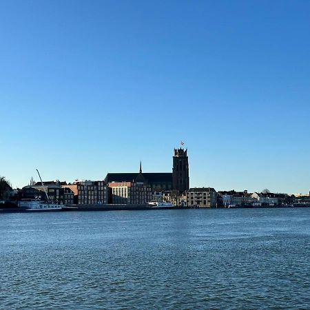 Apartamento Studio Aan De Maas Zwijndrecht Exterior foto